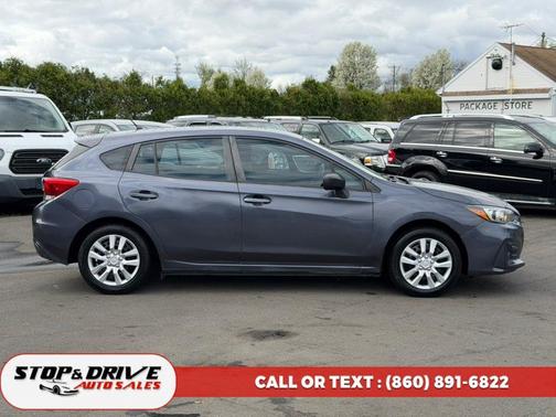 2017 Subaru Impreza 2.0i