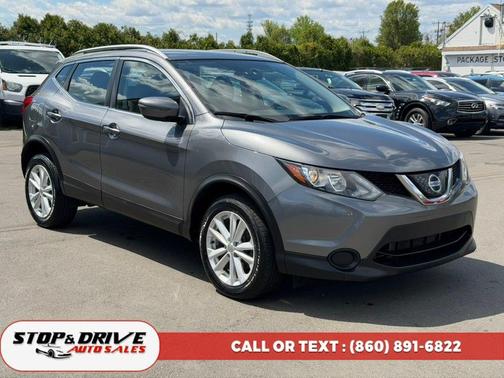 Gun Metallic 2018 Nissan Rogue Sport SV