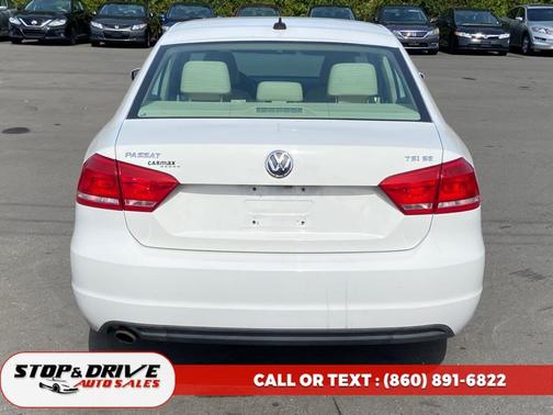 2014 Volkswagen Passat 1.8T Auto SE w/Sunroof & Nav