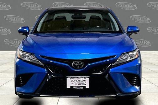 Blue Streak Metallic 2019 Toyota Camry XSE