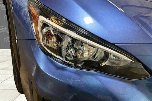Quartz Blue Pearl 2019 Subaru Crosstrek 2.0i Premium