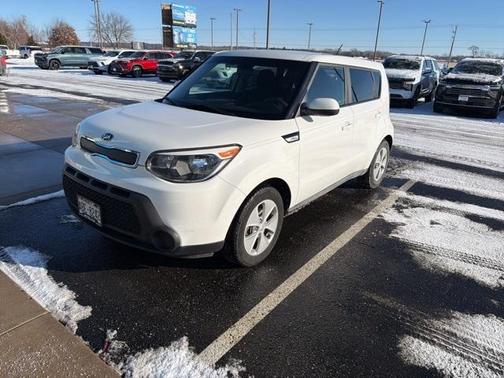 2016 Kia Soul Base