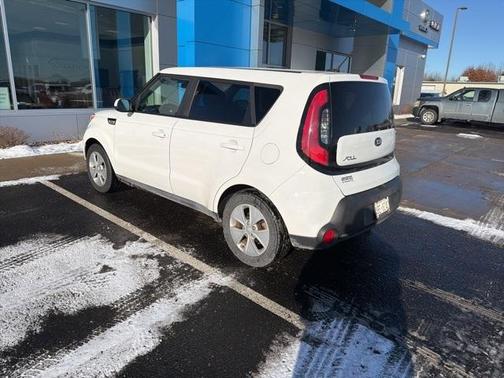 2016 Kia Soul Base