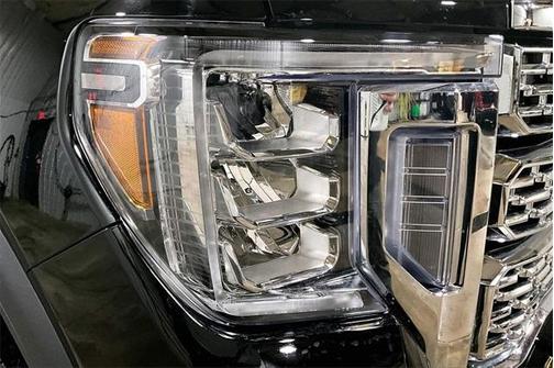 2020 GMC Sierra 2500 Denali