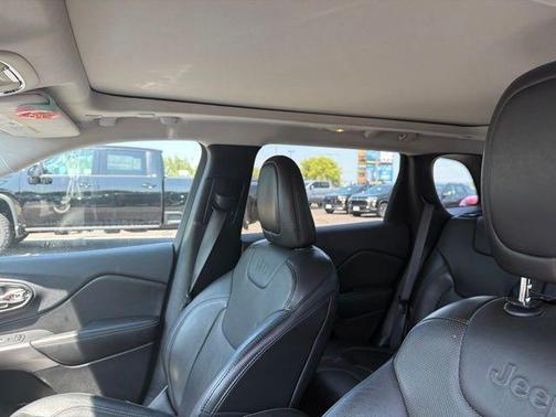 Diamond Black 2019 Jeep Cherokee Limited