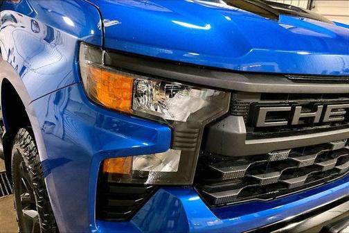 Glacier Blue Metallic 2023 Chevrolet Silverado 1500 Custom Trail Boss