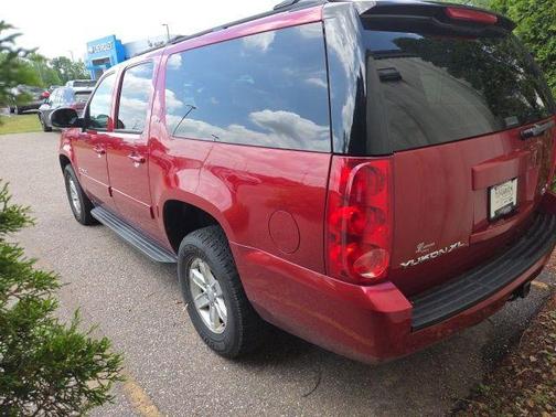 Crystal Red Tintcoat 2013 GMC Yukon XL 1500 SLT