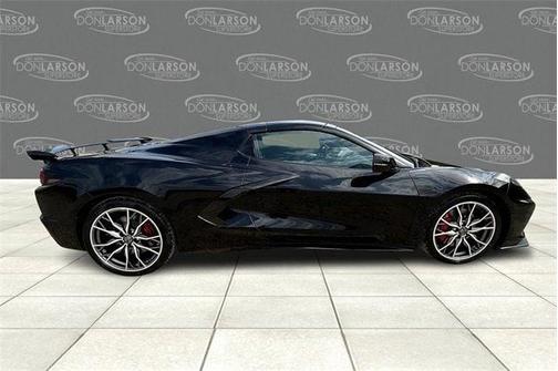 2026 Chevrolet Corvette Stingray w/2LT