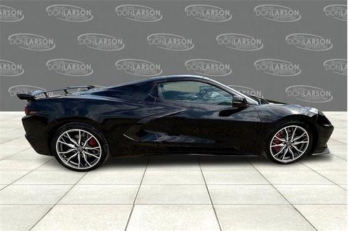 2026 Chevrolet Corvette Stingray w/2LT