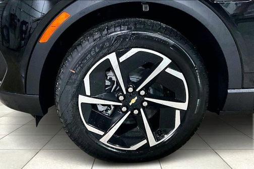 2026 Chevrolet Equinox EV LT 2