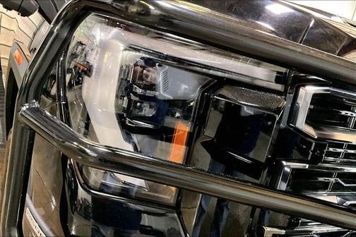 Onyx Black 2024 GMC Sierra 2500 AT4