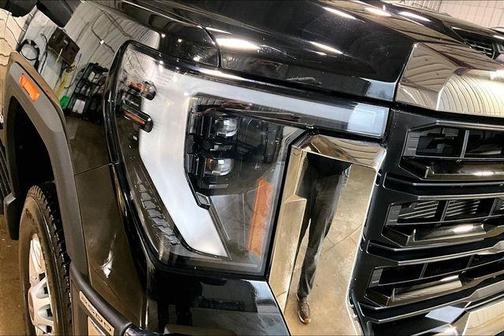 Onyx Black 2024 GMC Sierra 2500 Pro