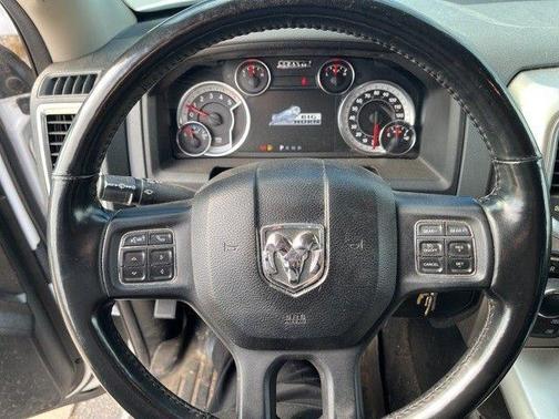 Bright White Clearcoat 2017 RAM 1500 Big Horn