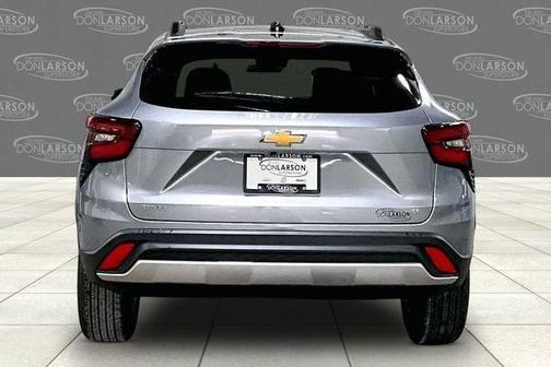 Sterling Gray Metallic 2026 Chevrolet Trax LT