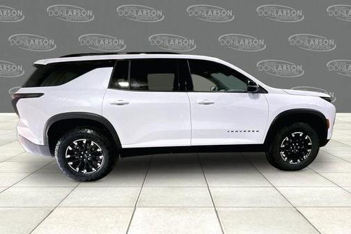 Polar White 2026 Chevrolet Traverse Z71