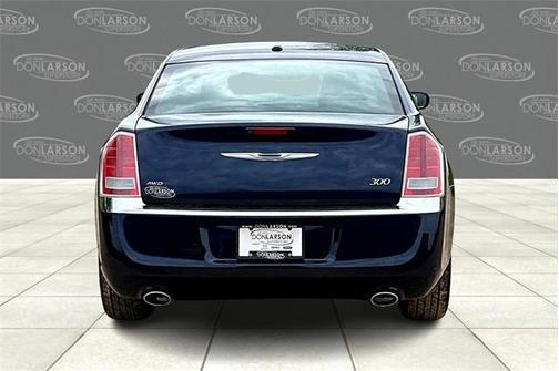 2014 Chrysler 300 Base