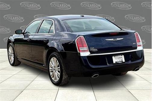 2014 Chrysler 300 Base