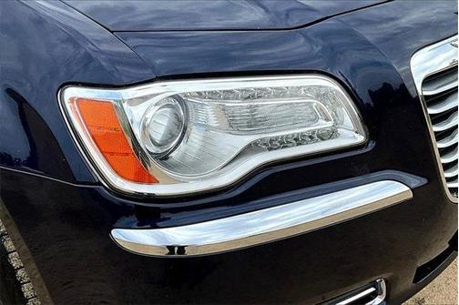 2014 Chrysler 300 Base