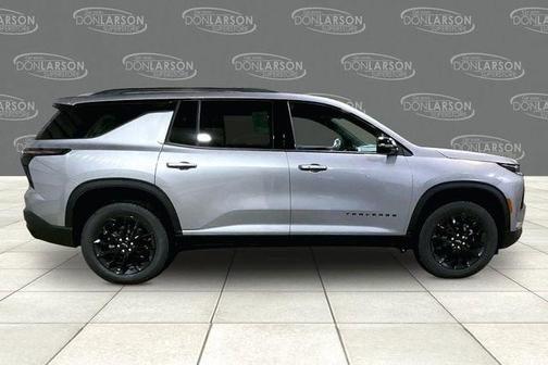 Sterling Gray Metallic 2026 Chevrolet Traverse LT