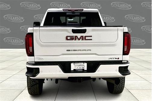 2022 GMC Sierra 2500 AT4