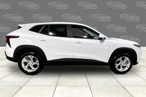 Summit White 2026 Chevrolet Trax LS