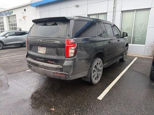 2021 Chevrolet Suburban RST