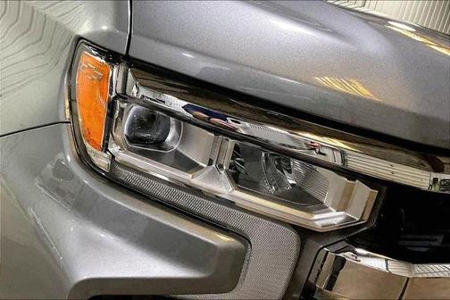 Sterling Gray Metallic 2024 Chevrolet Silverado 1500 LT