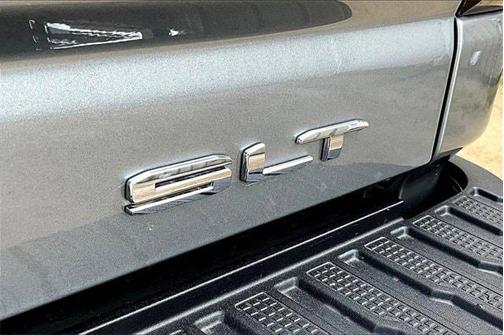 2026 GMC Sierra 2500 SLT