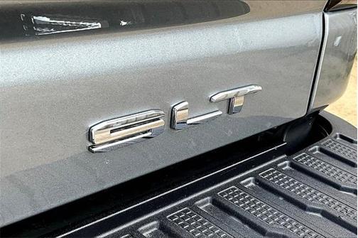 2026 GMC Sierra 2500 SLT