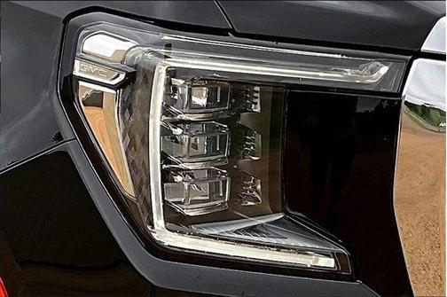 2023 GMC Yukon XL SLE