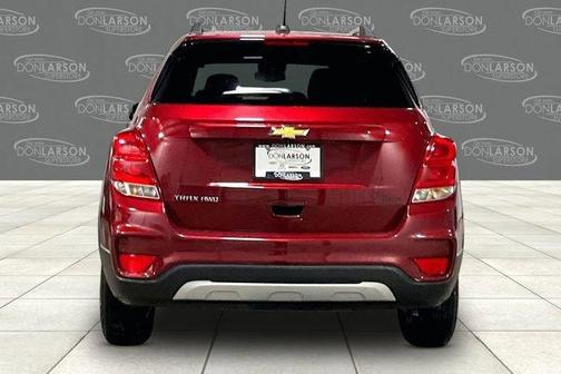 Crimson Metallic 2022 Chevrolet Trax LT