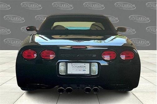 2004 Chevrolet Corvette Base