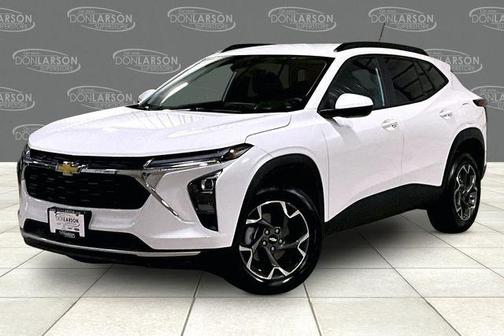 Summit White 2024 Chevrolet Trax LT