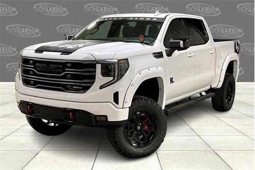 2025 GMC Sierra 1500 AT4