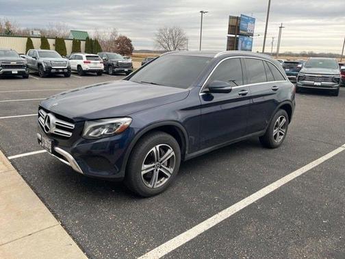 2018 Mercedes-Benz GLC 300 Base 4MATIC