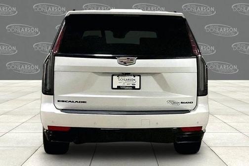 2022 Cadillac Escalade Sport Platinum