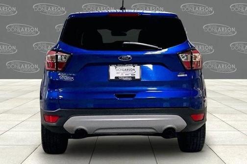 Lightning Blue Metallic 2017 Ford Escape SE