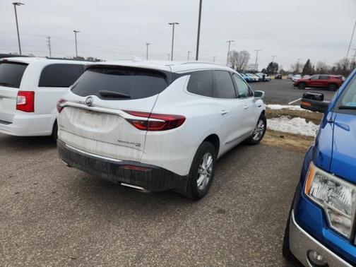 2018 Buick Enclave Essence