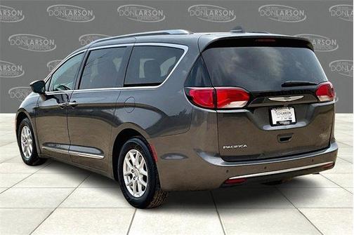 2020 Chrysler Pacifica Touring-L