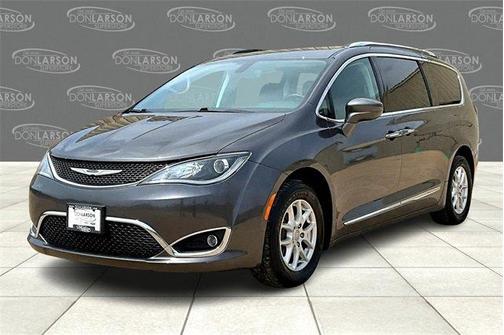2020 Chrysler Pacifica Touring-L