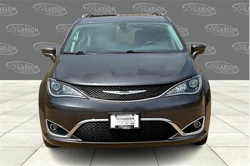2020 Chrysler Pacifica Touring-L