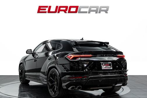 Nero Helene Metallic 2023 Lamborghini Urus Performante *HUGE CARBON OPTIONS * PANORAMIC ROOF*