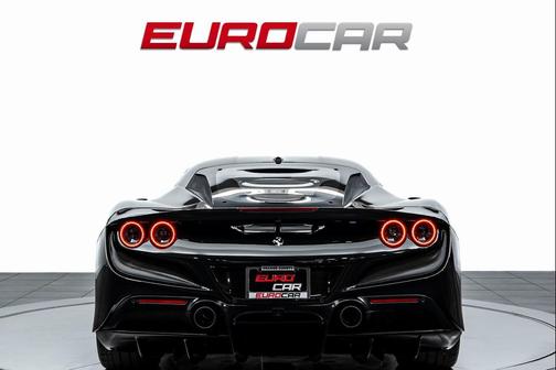 2022 Ferrari F8 Tributo Base