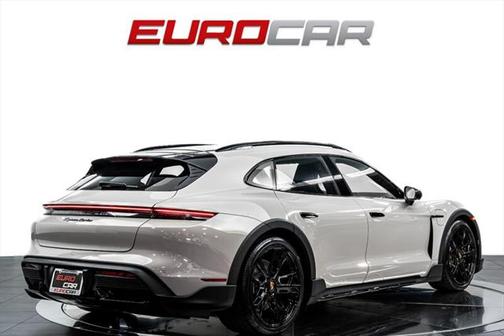 2024 Porsche Taycan Cross Turismo Turbo S