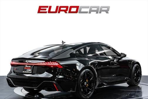 2023 Audi RS 7 4.0T