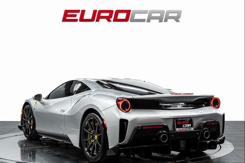 2019 Ferrari 488 Pista Base