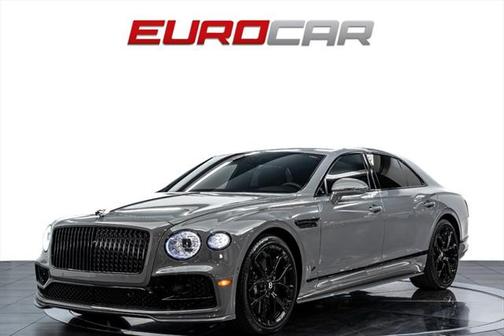 2023 Bentley Flying Spur V8