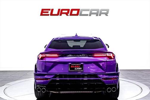 2023 Lamborghini Urus S