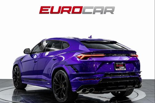 2023 Lamborghini Urus S