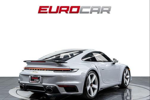 2025 Porsche 911 Turbo